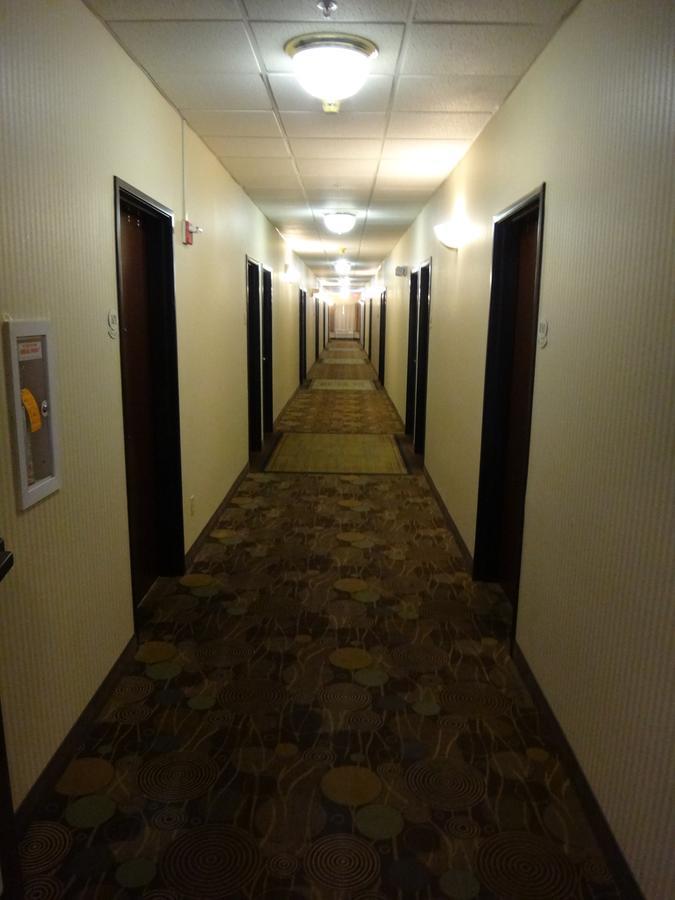 Windsor Inn&Suites Dodge City Exterior foto